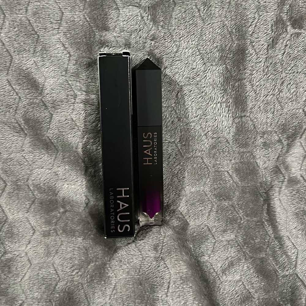 Joanne- HAUS LABORATORIES By Lady Gaga: LE RIOT LIP GLOSS New in box